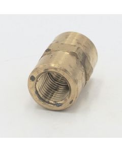 Parker brass 1/4"female to female npt coupling fitting. Part No 207P-4