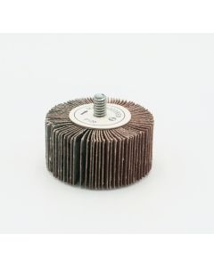 CATERPILLAR Threaded flap wheel 120 grit for surface cleaning.