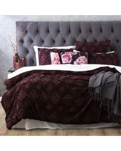 Medallion Cotton Vintage Washed Tufted Plum European Pillowcase by Park Avenue