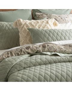 Diamante Vintage Stone Washed Cotton Reversible Quilted Juniper Coverlet Set by Renee Taylor Queen/King