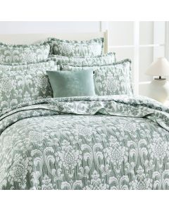 Tahlia Jacquard Jade Coverlet Set by Renee Taylor Single/Double