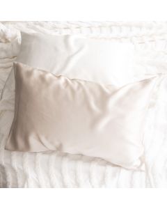 100% Mulberry Silk Standard Pillowcase by Renee Taylor