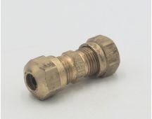 PARKER HANNIFIN BRAND Brass tube to tube 1/4" union joiner/fitting. Part No 62NTA-4