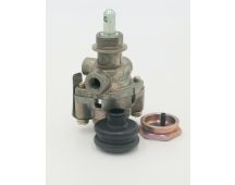 TRP PP5 Air brake push/pull dash mounted drain valve 40 PSI Part No.TRP281946 (X REF 281946 ABC281946 AB8452)