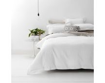 Elegance Waffle Cotton Jacquard White Quilt Cover Set by Renee Taylor Queen