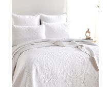 Asher Jacquard Coverlet White Set by Renee Taylor Queen/King