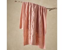 Bianca Johnson Knitted Throw Rug 130 x 160 cm Blush